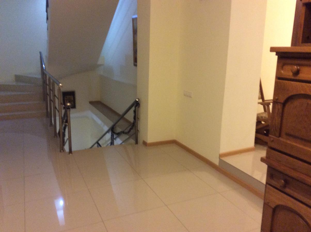 Bonjour Guest House Ереван Екстериор снимка