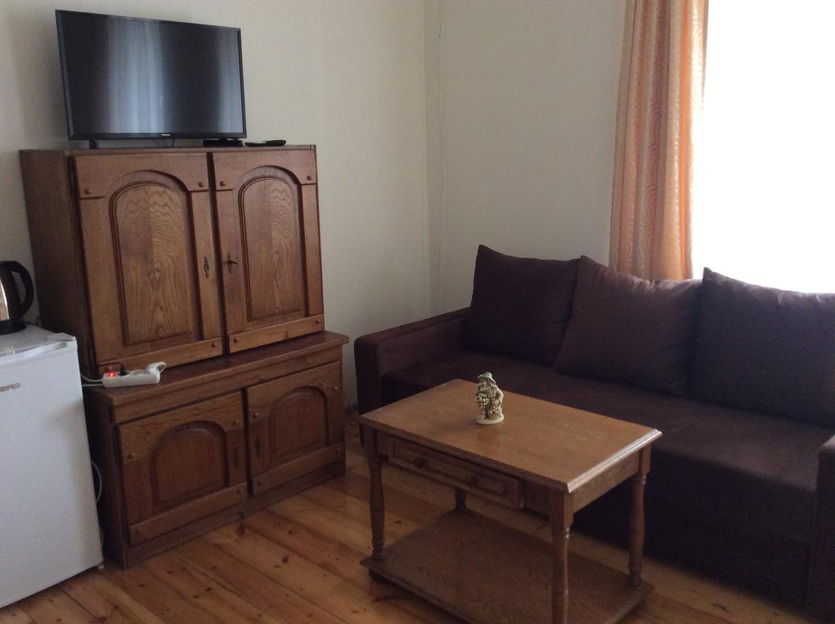 Bonjour Guest House Ереван Екстериор снимка